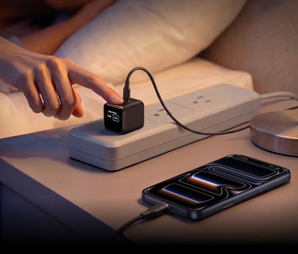 anker-nano-charger-4.jpg | Image