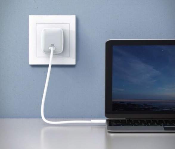 anker-powerport-atom-2.jpg | Image