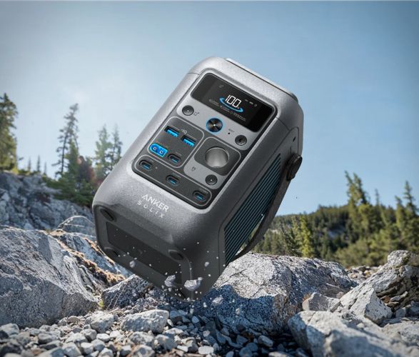 anker-solix-c300-dc-portable-power-station-6.jpg