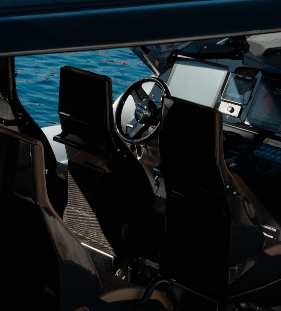 anvera-58-carbon-fiber-performance-yacht-11.jpg | Image
