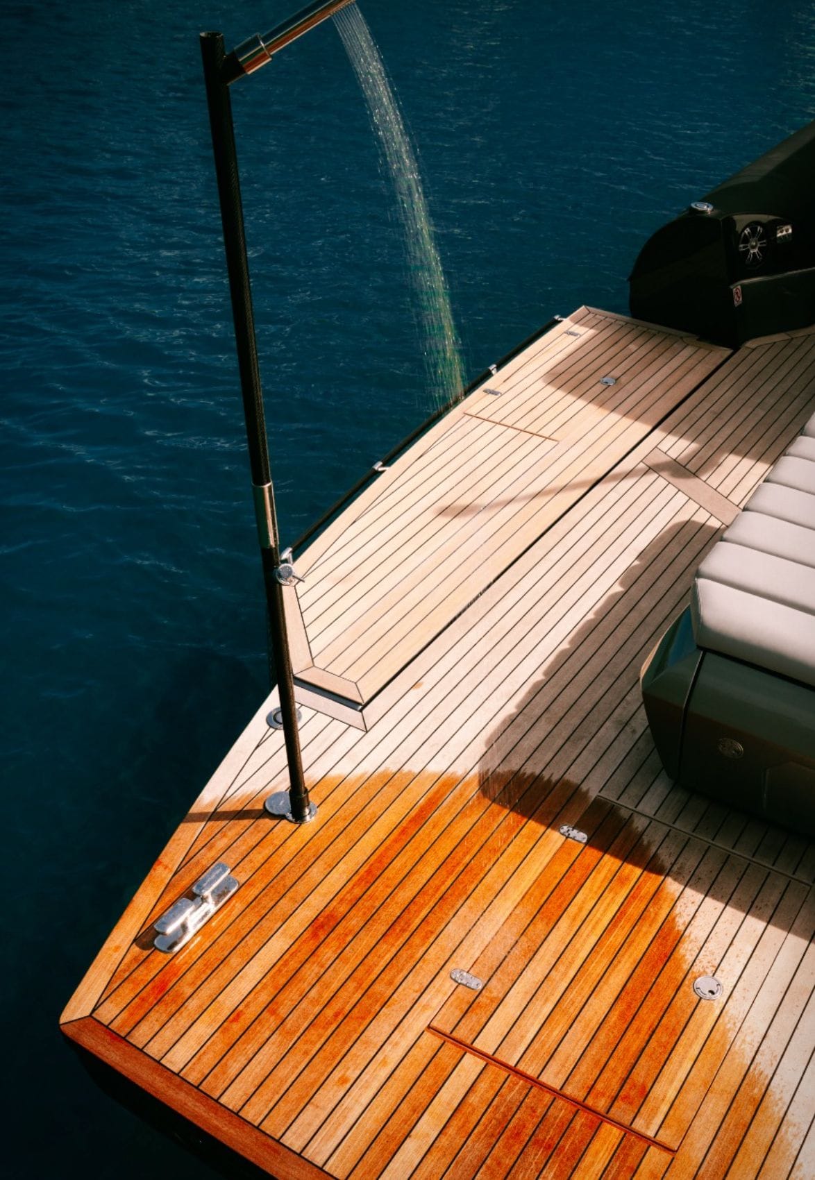 anvera-58-carbon-fiber-performance-yacht-7.jpg | Image