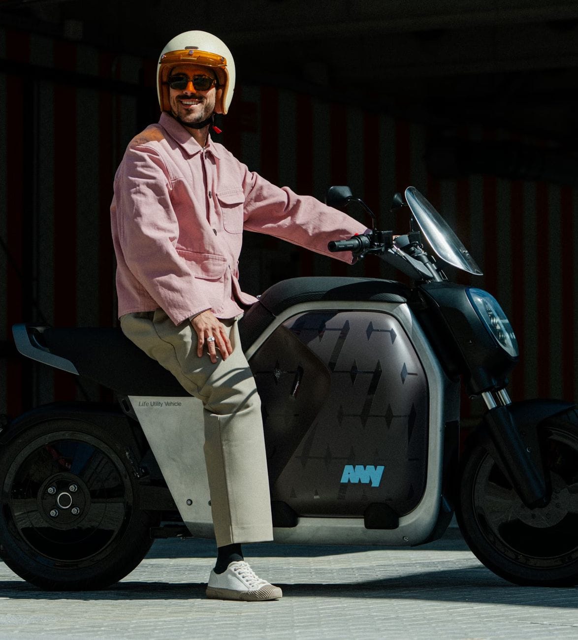 any-luv1-electric-motorcycle-14.jpg | Image
