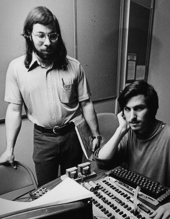 apple-the-first-50-years-2.jpg | Image