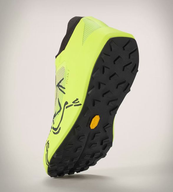 arcteryx-sylan-2-trail-runner-3.jpg | Image