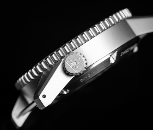 ares-diver-watch-3.jpg | Image