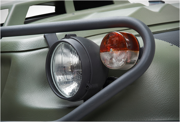 argo-amphibious-off-road-vehicle-8.jpg