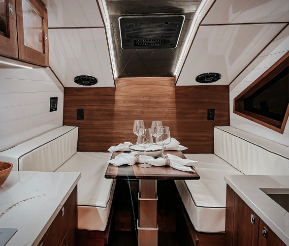 ascender-expedition-camper-5.jpeg