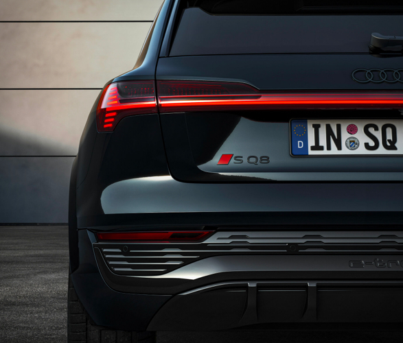 audi-q8-e-tron-10.jpg