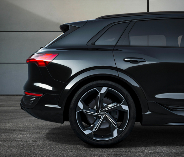 audi-q8-e-tron-11.jpg