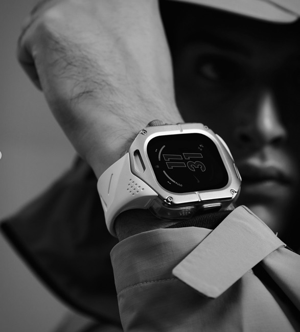 aulumu-a01-apple-watch-ultra-titanium-case-6.jpg