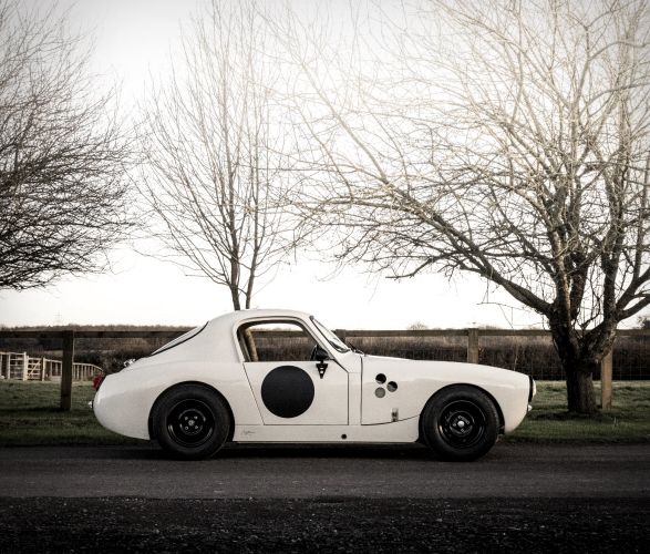 austin-healey-fastback-restomod-8.jpg | Image