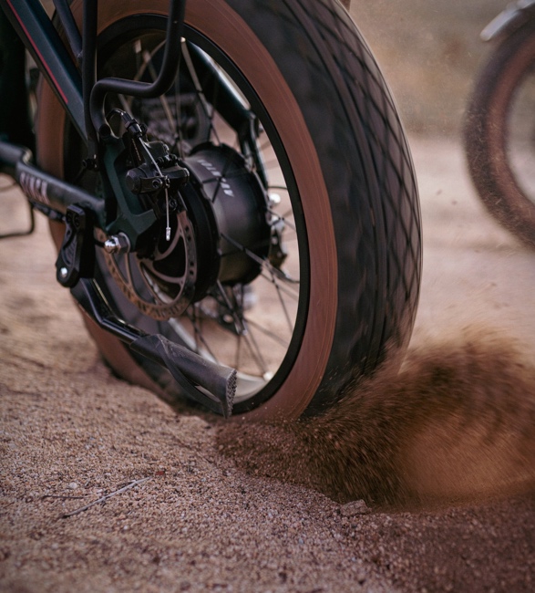 aventon-sinch-step-through-foldable-ebike-7.jpg
