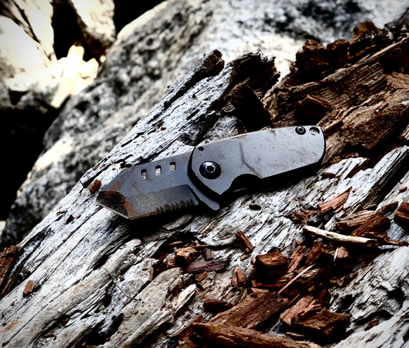 b-2-blitz-pocket-knife-6.jpg