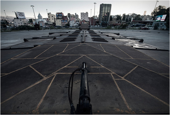 b018-nightclub-beirut-5.jpg | Image