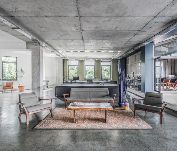 banda-agency-industrial-office-3.jpg | Image