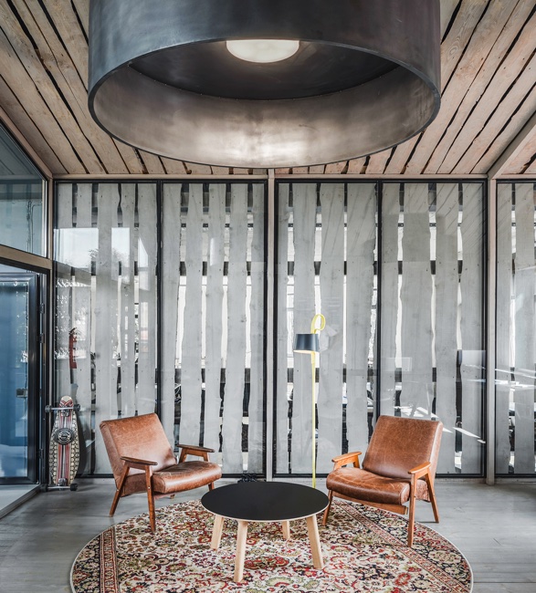 banda-agency-industrial-office-6.jpg