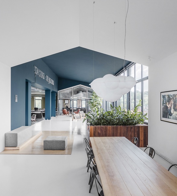 banda-agency-industrial-office-8.jpg