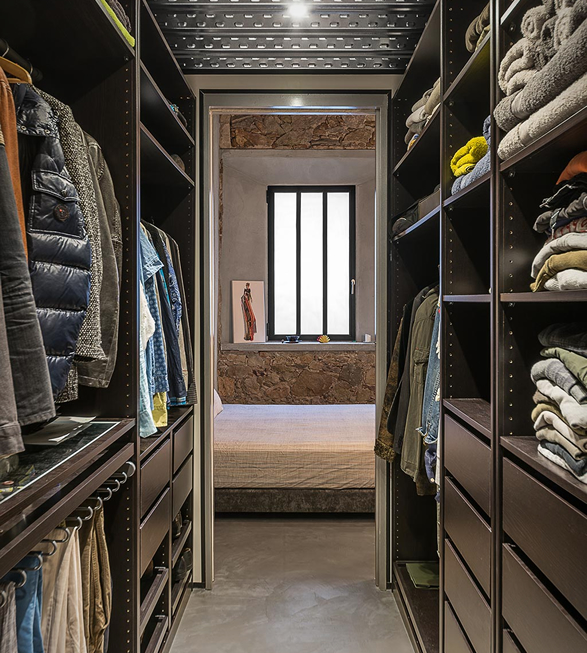 barcelona-industrial-loft-16.jpg