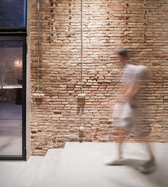 barcelona-industrial-loft-17.jpg