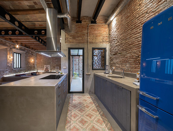 barcelona-industrial-loft-9.jpg