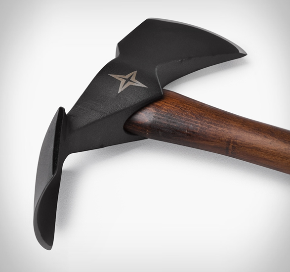 barebones-pulaski-axe-8.jpg