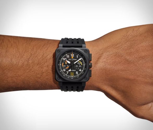 bell-ross-br-03-chrono-rafale-solo-display-7.jpg