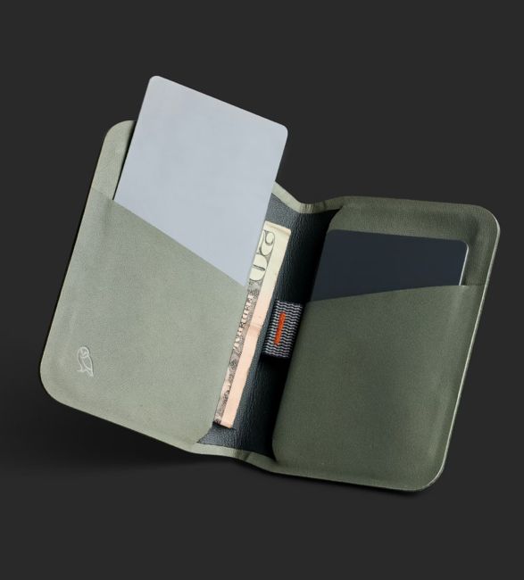 bellroy-apex-slim-sleeve-2.jpg | Image