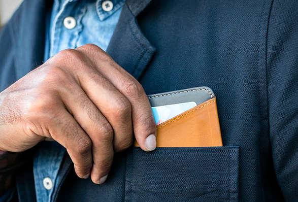 bellroy-micro-sleeve-3.jpg | Image