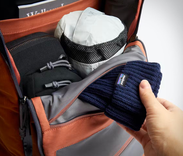 bellroy-venture-ready-pack-6.jpg