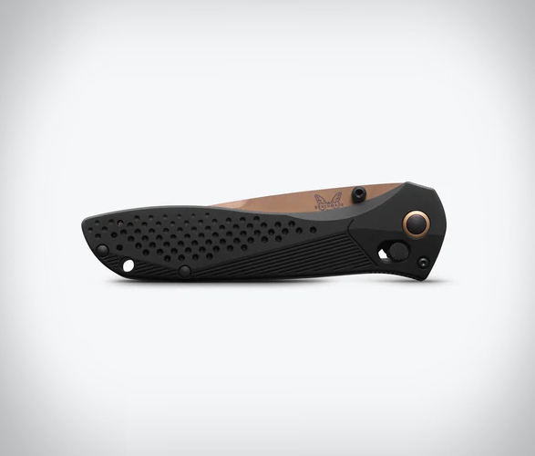 benchmade-710-axis-lock-knife-3.jpeg | Image