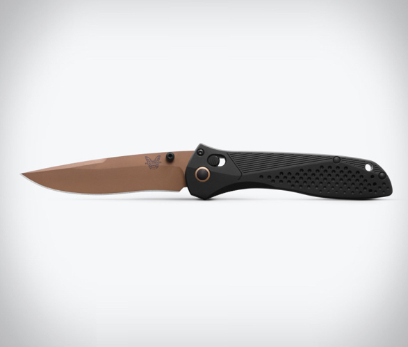 benchmade-710-axis-lock-knife-4.jpeg | Image