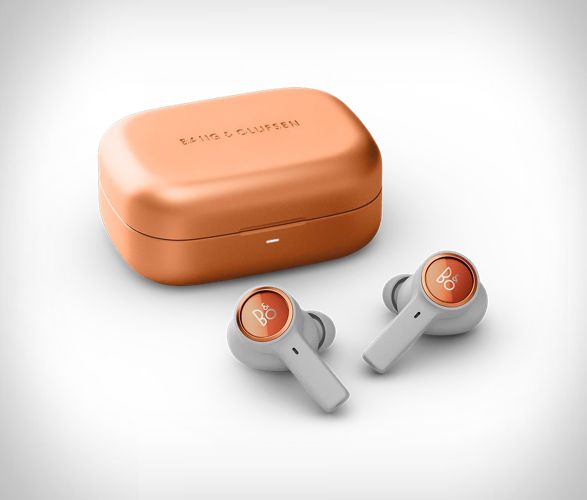 beoplay-eleven-wireless-earbuds-2.jpg | Image