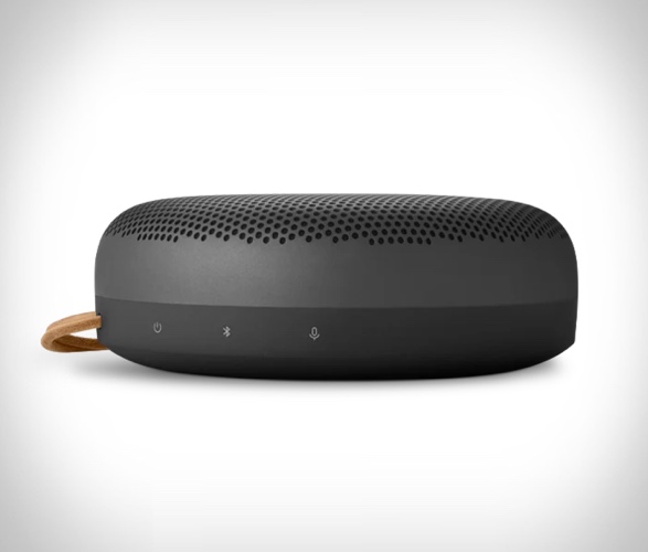 beosound-a1-2nd-gen-3.jpg | Image