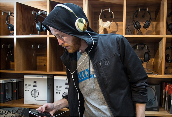 betabrand-audio-engineer-hoodie-6.jpg