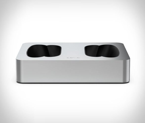 bionic-apple-airpods-max-charger-2.jpg | Image