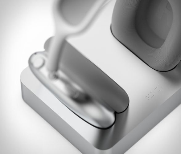 bionic-apple-airpods-max-charger-4.jpg | Image