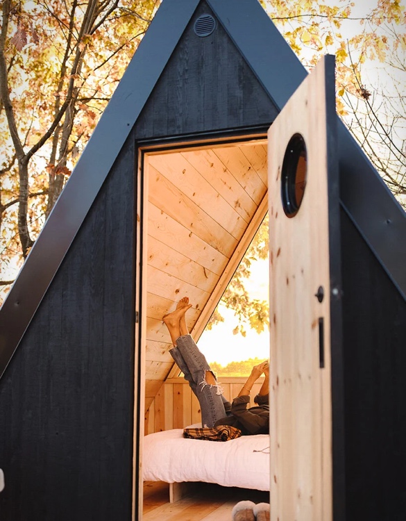 bivvi-portable-a-frame-cabin-7a.jpg