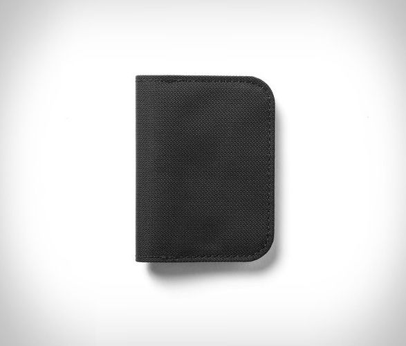 black-ember-magnetic-essentials-9.jpg | Image