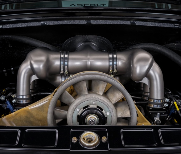 blacked-out-1985-porsche-911-11.jpg