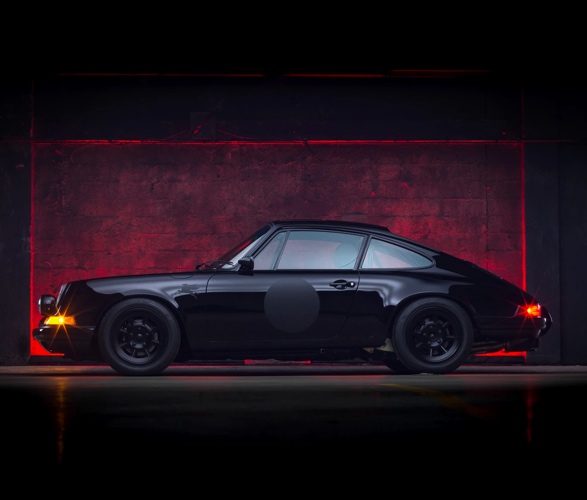 blacked-out-1985-porsche-911-13.jpg