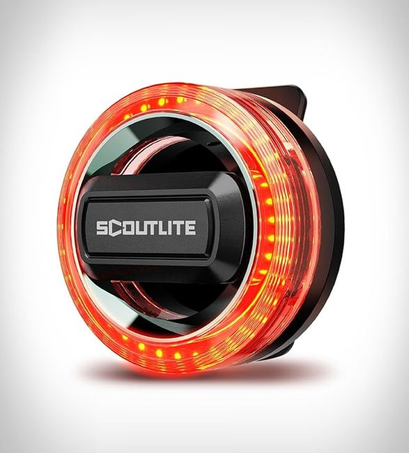 blinko-wearable-outdoor-safety-light-2.jpg | Image