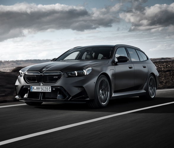 bmw-m5-touring-6.jpg