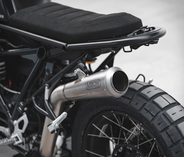 bmw-r-ninet-grey-chameleon-2d.jpg