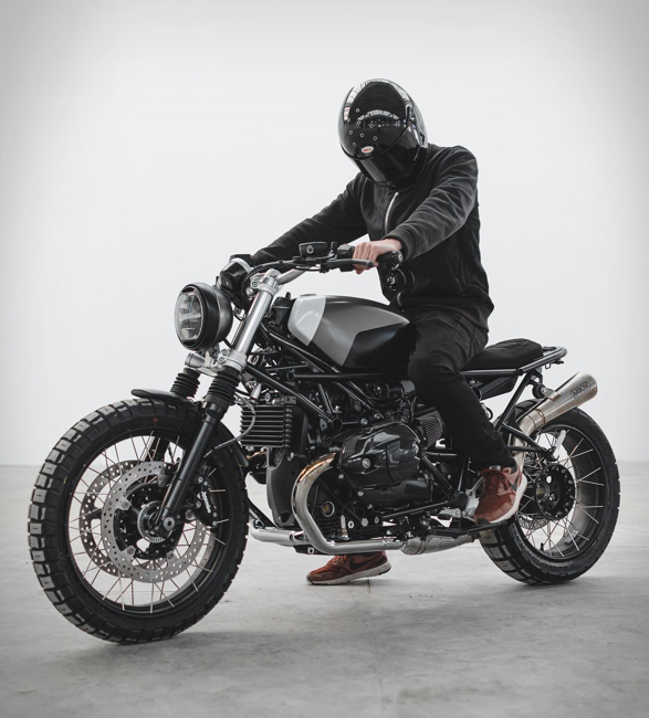 bmw-r-ninet-grey-chameleon-3.jpg