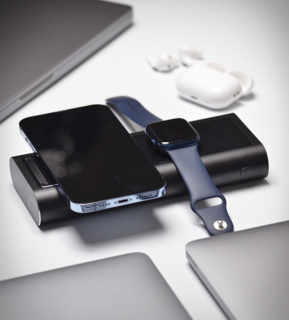 bold-2-power-bank-4.jpg | Image