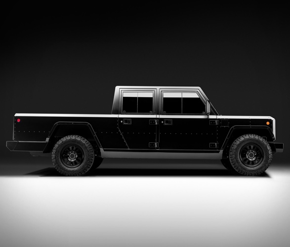 bollinger-all-electric-suv-2.jpg | Image