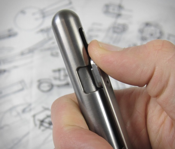 bolt-action-titanium-permanent-marker-6.jpg