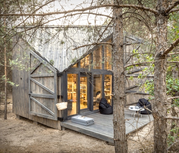 bookworm-cabin-11.jpg