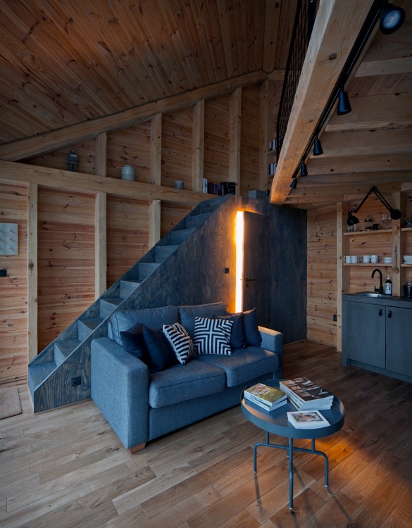 bookworm-cabin-9.jpg