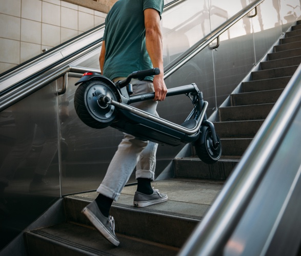 boosted-rev-electric-scooter-2.jpg | Image